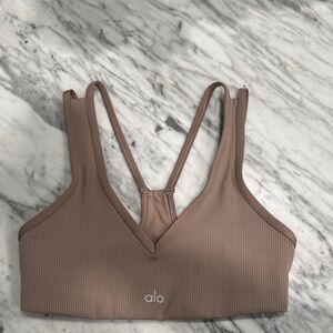 ALO Yoga Ribbed V-Neck Sports Bra — Taupe Brown